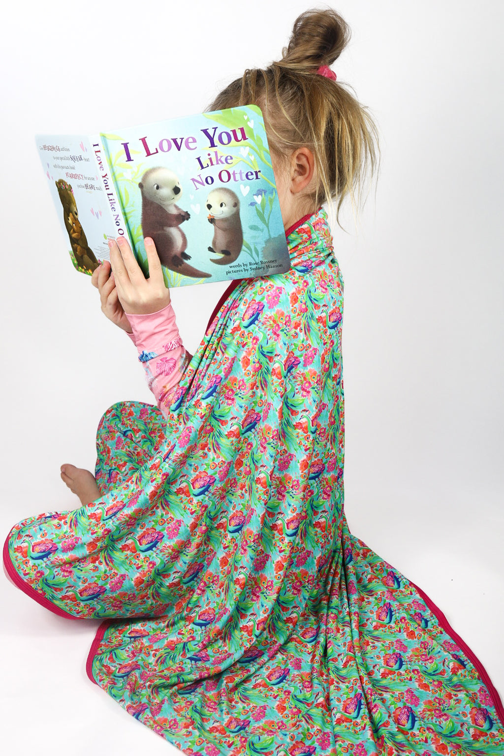 Pretty Peacocks Bamboo Blanket